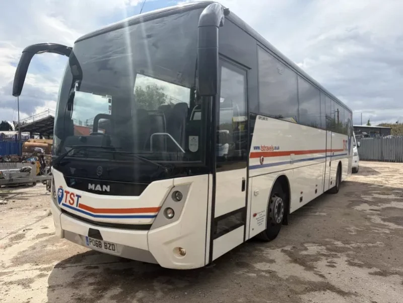 JPS Chartered Surveyors - MAN Coach & Mercedes-Benz Executive Minibus Auction - Auction Image 1