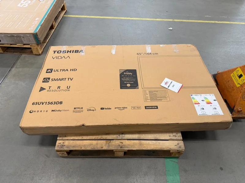 Middleton Barton Valuation - A & B Grade Ex-Retail Consumer Electronics, Gaming Products & Smart Home Technology at Auction - Auction Image 4