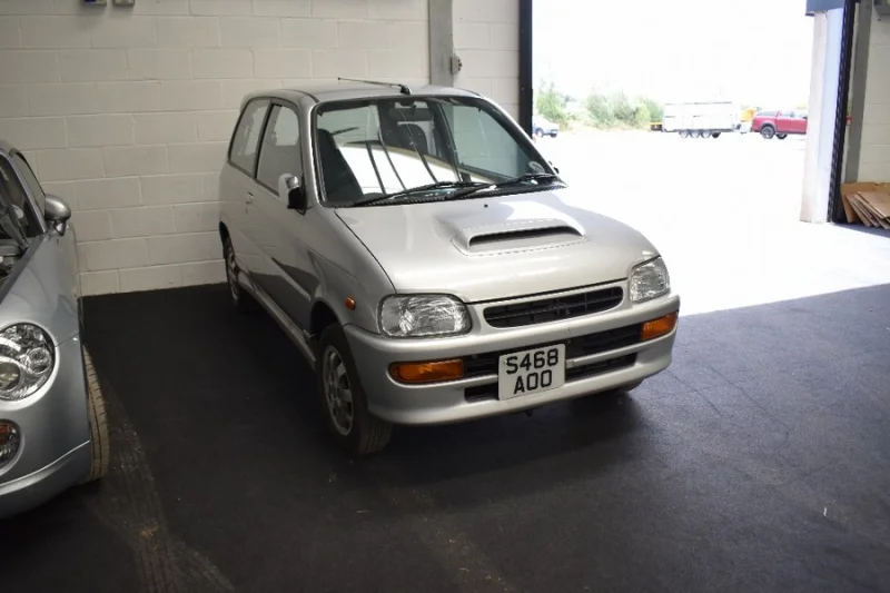 1818 Auctioneers - Classic Cars & Vehicle Auction - Auction Image 4