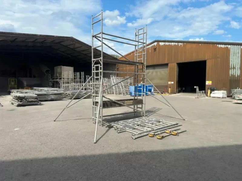 Gavel Auctioneers Ltd - Unreserved Online Auction - Major Disposal of Aluminium Scaffold Towers formerly operated by a Nationwide Tool Hire Company - Auction Image 4