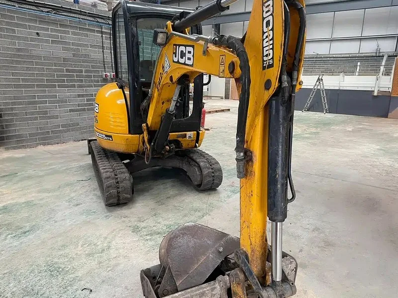 John Pye Auctions - Online Public Auction of Building & Decorating Materials - Auction Image 3