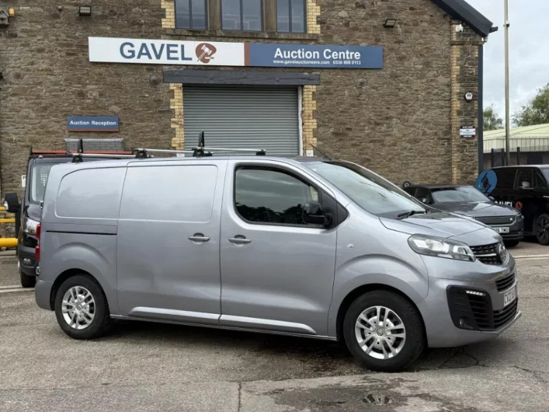 Gavel Auctioneers Ltd - Unreserved Online Auction - 2 no. 2020 Vauxhall Combo & 2022 Vauxhall Vivaro - Auction Image 1