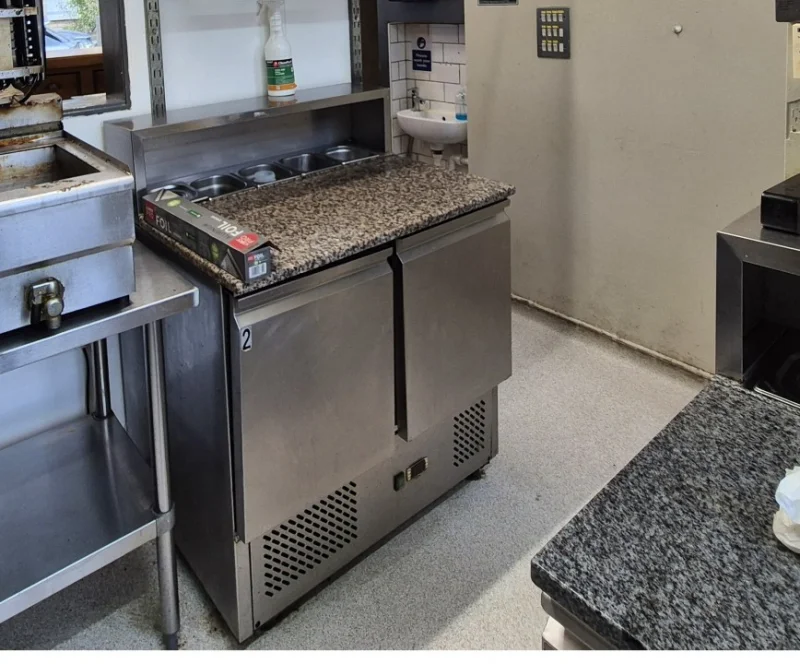 BTG Eddisons - The Assets of a Highly Regarded Takeaway at Auction - Auction Image 7