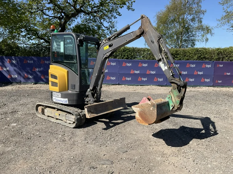 BPI - Excavators, Telehandlers, Dumpers, Forklifts, Rollers & more at Auction - Auction Image 5