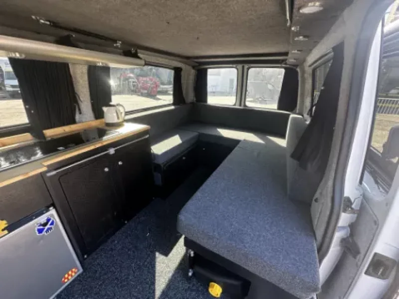 Gavel Auctioneers Ltd - Unreserved Online Auction - Volkswagen Transporter Motor Caravan at Auction - Auction Image 5