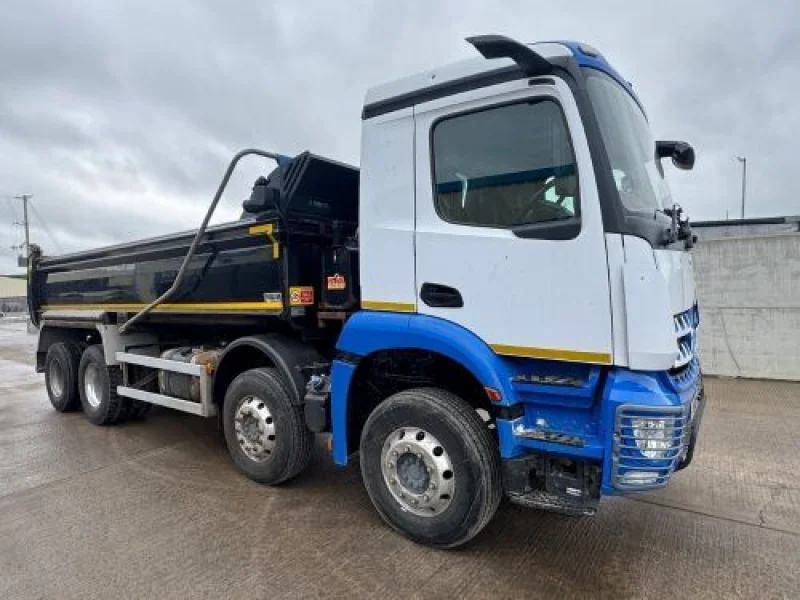 Mid Ulster Auctions Ltd - Vans, Cars, HGVs at Auction - Auction Image 1