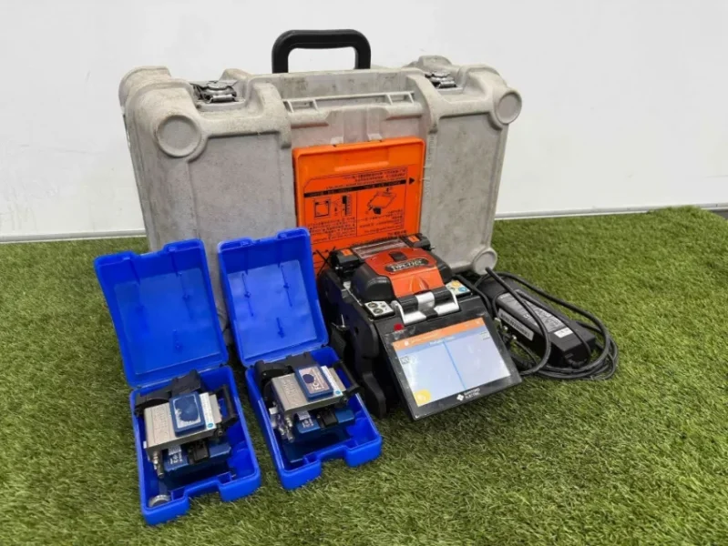 Gavel Auctioneers Ltd - Unreserved Online Auction - The Assets of a Telecommunications Installation Contractor - Auction Image 6