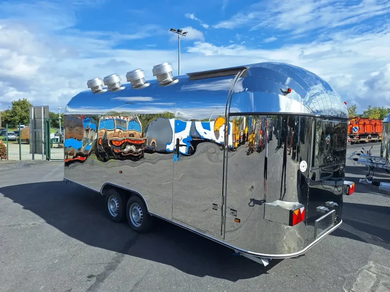 Wilsons Auctions - Dublin 22 - Catering Trailer & Equipment Auction - Auction Image 2