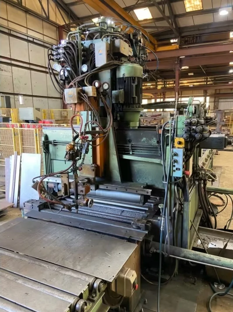 George Hazell & Co - Steel Processing, Fabrication, Lifting Equipment and Vehicles - Auction Image 3