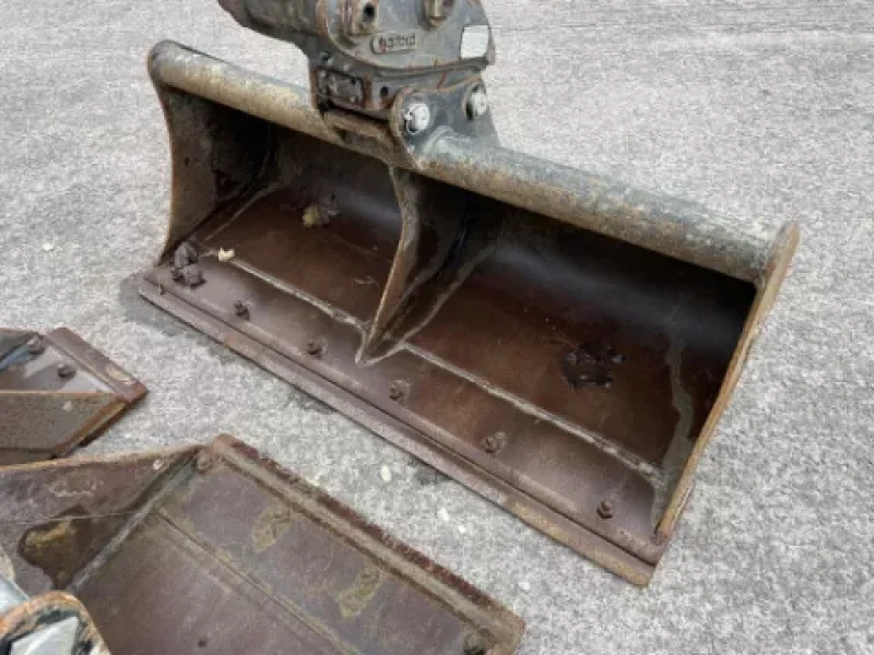 Gavel Auctioneers Ltd - Unreserved Online Auction – 2025 Volvo EC27D Tracked Excavator at Auction - Auction Image 4