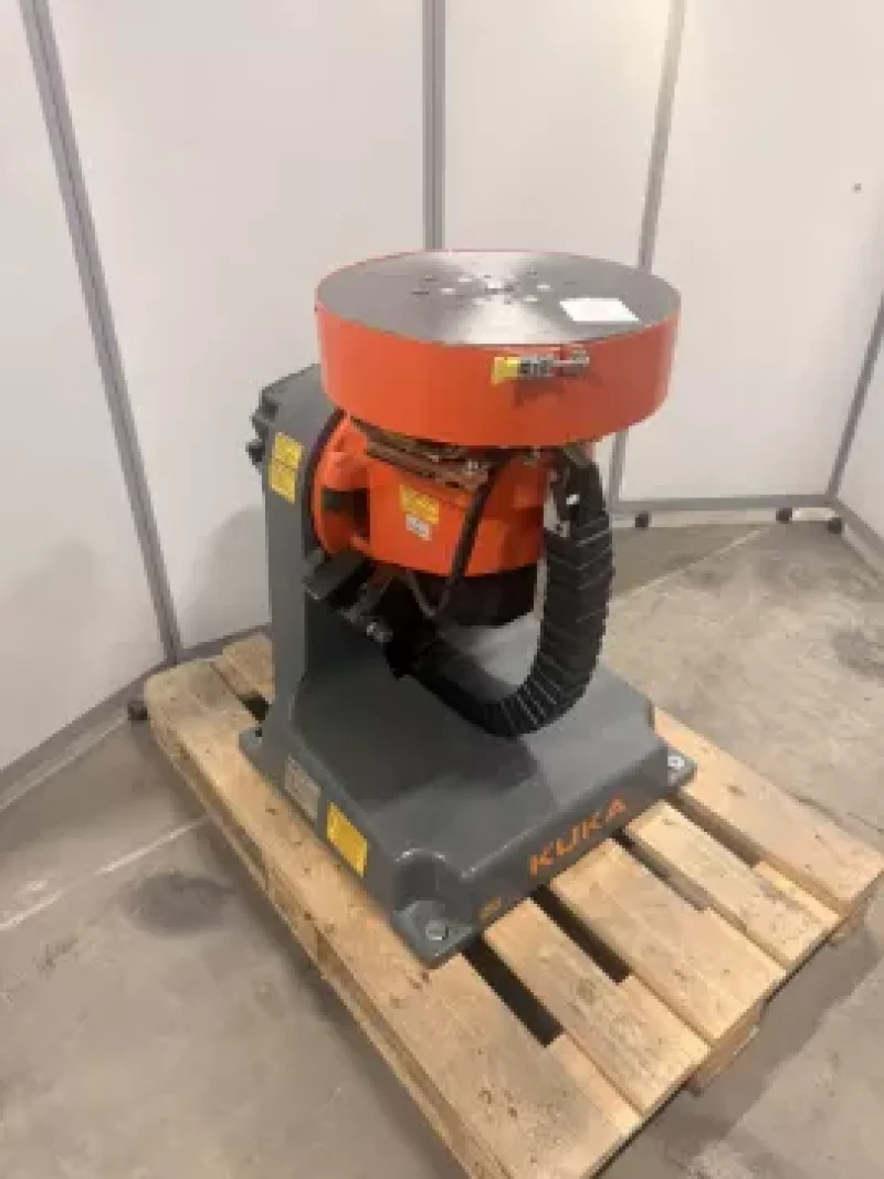JPS Chartered Surveyors - CNC & Robotic Machining Equipment | Spindles, Rotary Tables, Tooling & More at Auction - Auction Image 6