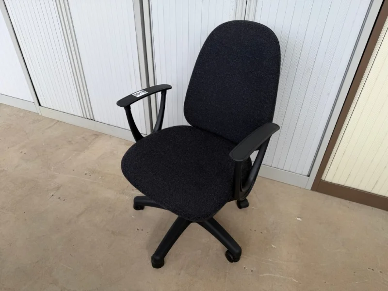 Mid Ulster Auctions Ltd - Office Clearance at Auction - Auction Image 7
