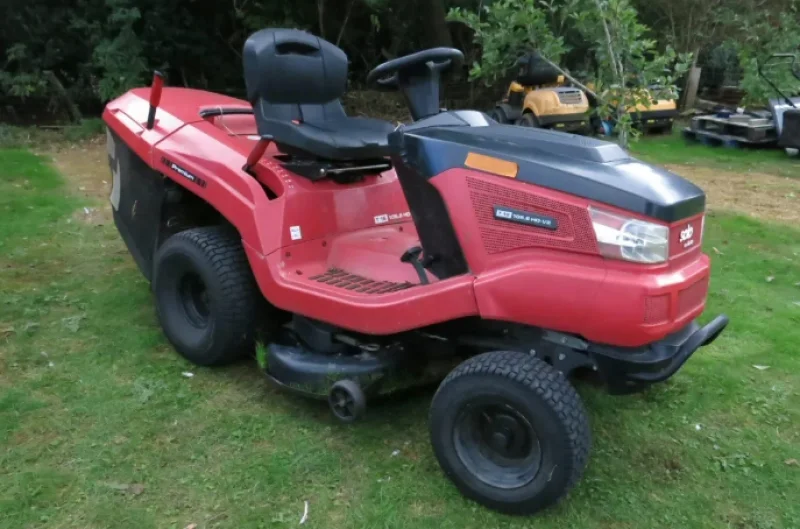G J Wisdom & Co - ON-LINE AUCTION: Contents of Landscape Gardening Company in Oxford with Vehicles & Equipment - Auction Image 3