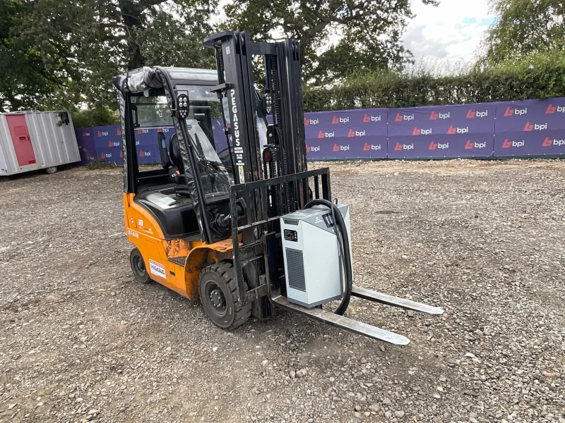 BPI - Forklift Trucks, Telehandler & Pallet Stacker Auction - Auction Image 2