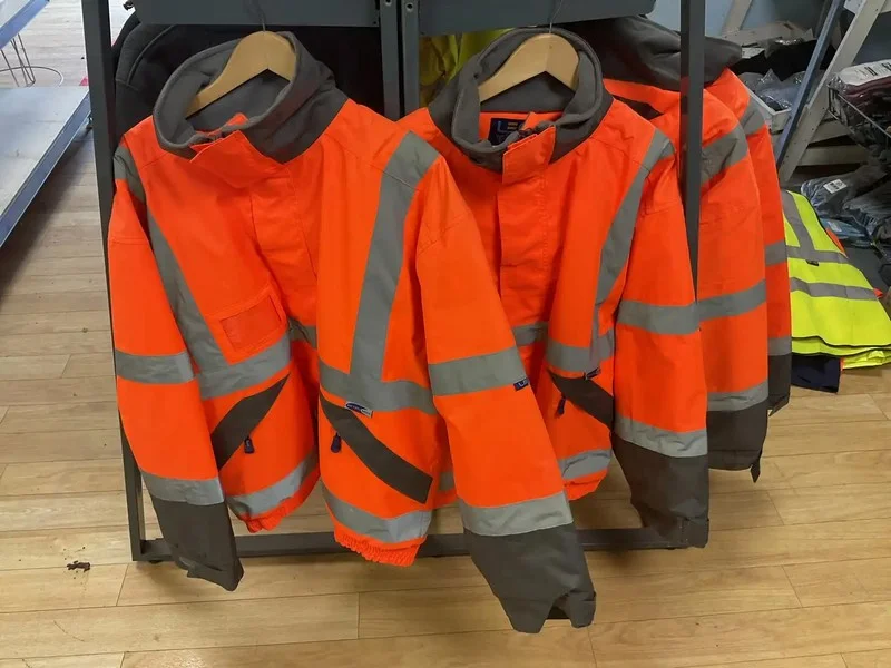 Wilsons Auctions - Dublin 22 - Workwear & DIY Equipment Auction - Auction Image 2