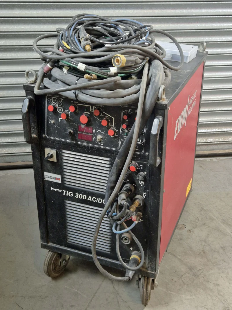 Wyles Hardy & Co - The Manufacturing Assets from a Custom Boat Builders at Auction - Auction Image 1