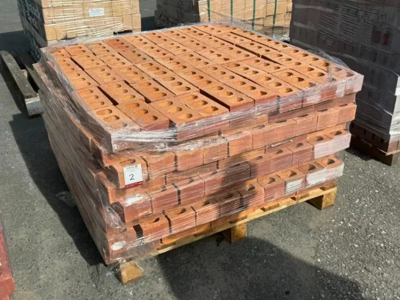 Gavel Auctioneers Ltd - Unreserved Online Auction - Quantity Of Unused Bricks & Paving Slabs - Auction Image 1