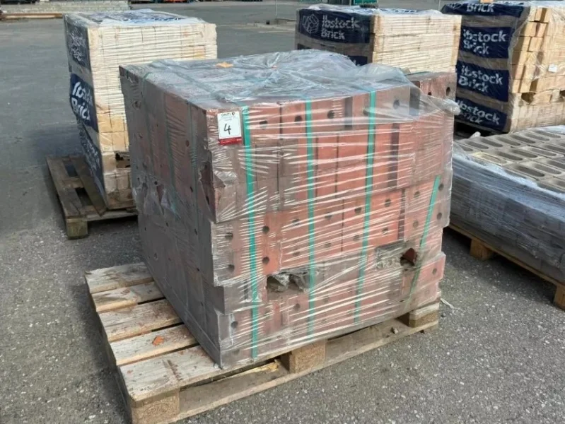 Gavel Auctioneers Ltd - Unreserved Online Auction - Quantity Of Unused Bricks & Paving Slabs - Auction Image 2