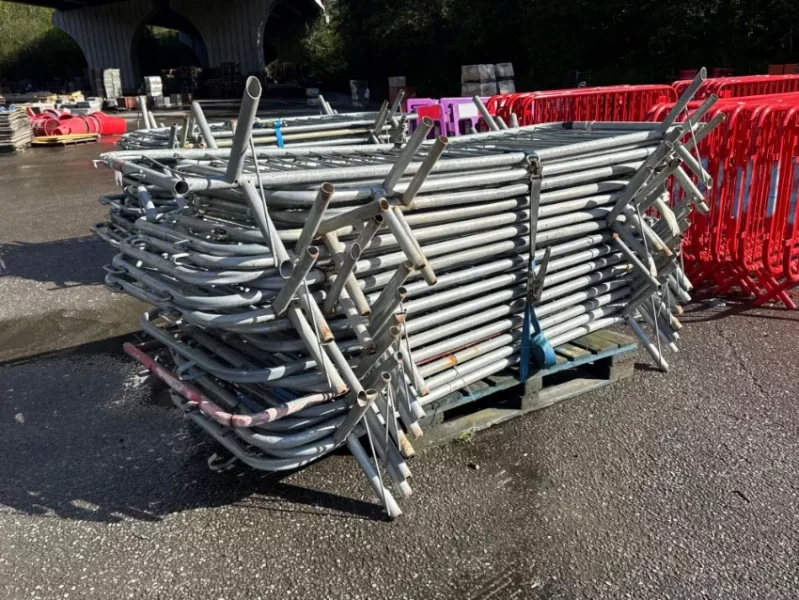 Gavel Auctioneers Ltd - Unreserved Online Auction - Temporary Fencing & Traffic Management Systems - Auction Image 1