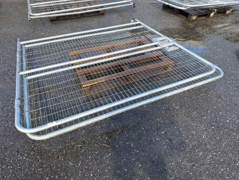 Gavel Auctioneers Ltd - Unreserved Online Auction - Temporary Fencing & Traffic Management Systems - Auction Image 3