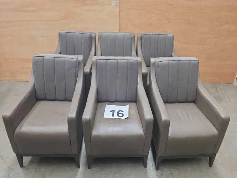 Sweeney Kincaid - Garden Centre Stock at Auction - Auction Image 4