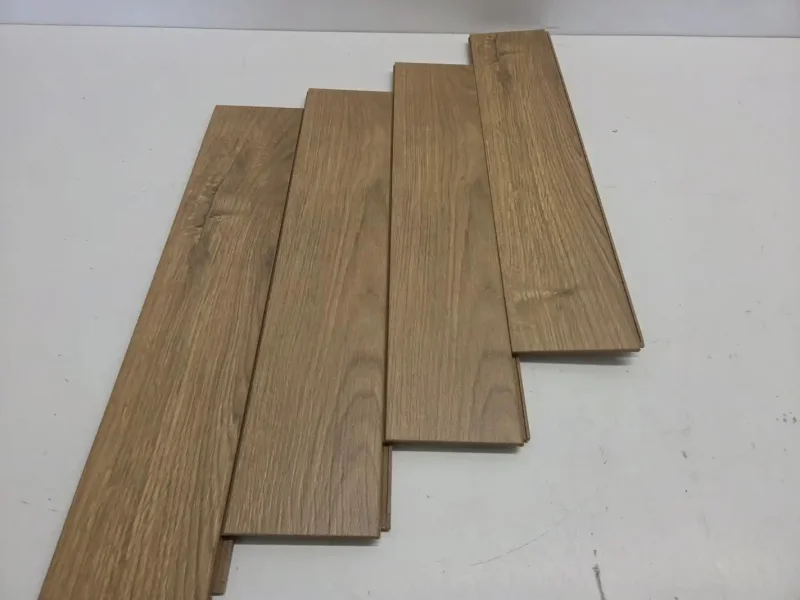 Wilsons Auctions - Portadown - Herringbone Flooring Auction - Auction Image 2