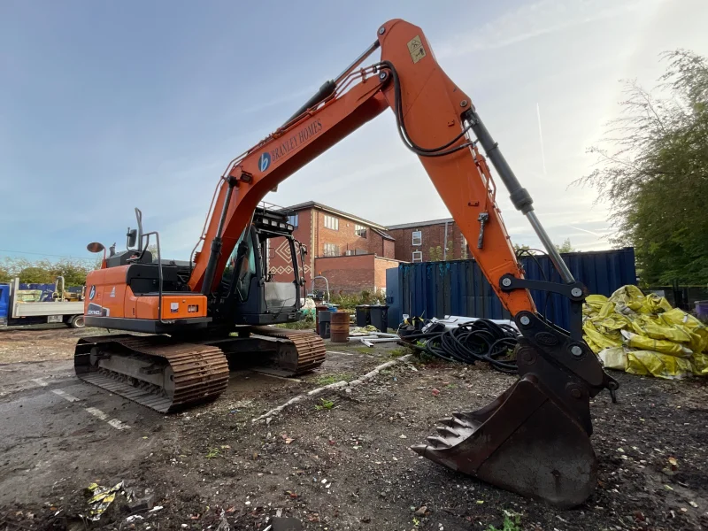 BPI - Plant & Machinery, 60Kva Generator, Containers, Tools & more Available at Auction - Auction Image 3