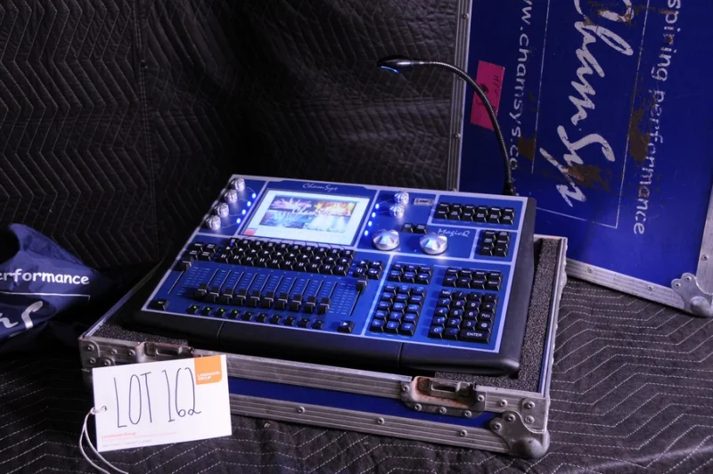 Landwood Group - Online Auction of 275 Lots of Variety of Staging, Cases, Mixers, LED Screens - Auction Image 3