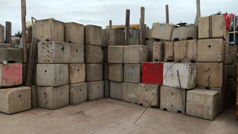 BTG Eddisons - Stockport - Wide Range of Building Materials including Welfare Units, Scaffolding, Plasterboard and other at Auction - Auction Image 7