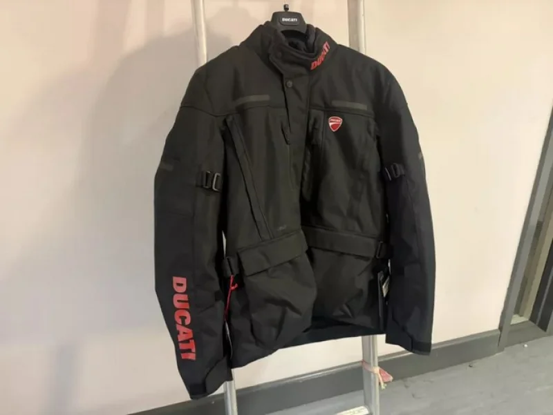 Gavel Auctioneers Ltd - Unreserved Online Auction - Ducati Branded Protective Motorcycle Clothing, Helmets & Accessories - Auction Image 4