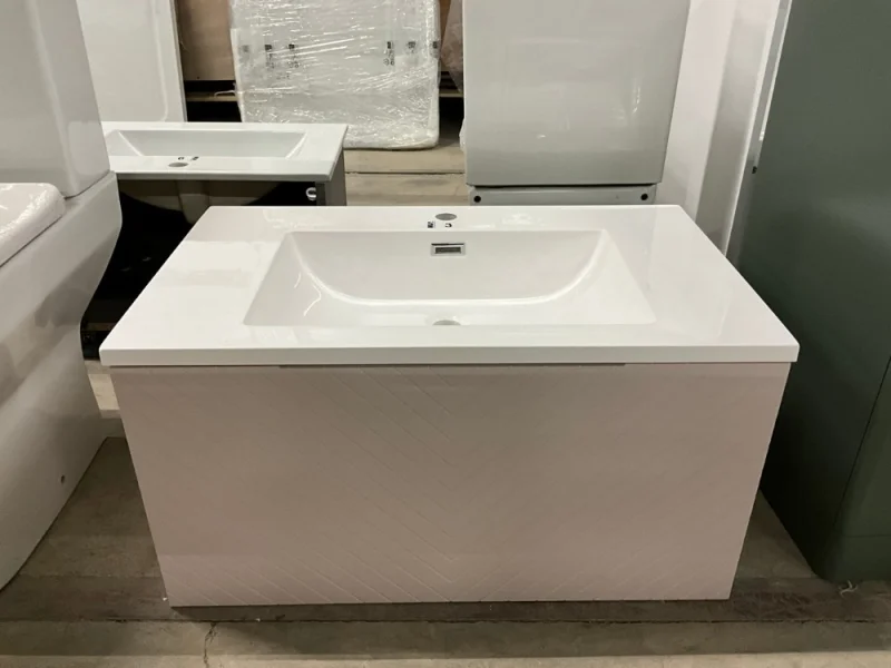Mid Ulster Auctions Ltd - Bathroom Warehouse at Auction - Auction Image 4