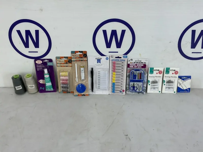 Wilsons Auctions - Glasgow - Fabric, Sewing Accesories and Paint Auction - Auction Image 4