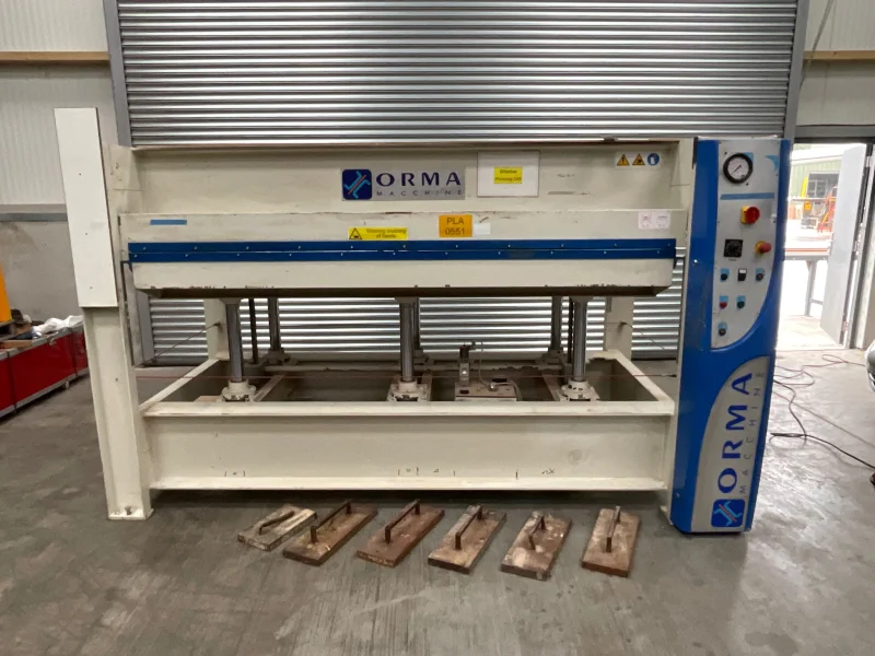 BPI - Woodworking Machinery to include Saws, Routers, Edgebanders, Thicknessers, Extraction Equipment & more at Auction - Auction Image 3