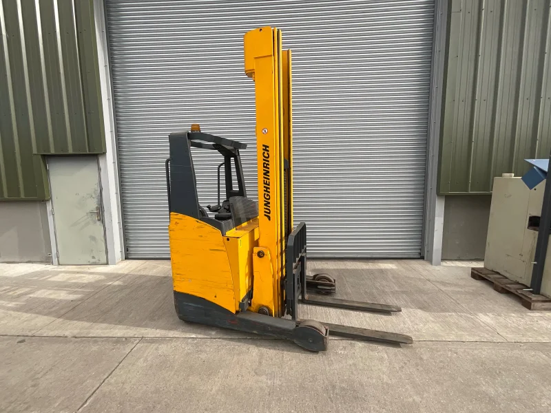 BPI - Electric Forklift Trucks, Reach Trucks & Pallet Trucks on behalf of Plant Training Company - Auction Image 3