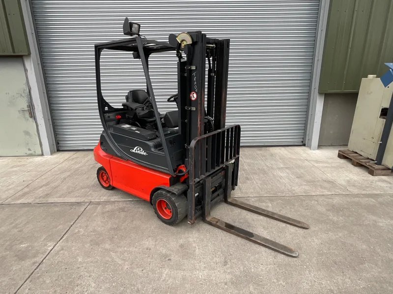 BPI - Electric Forklift Trucks, Reach Trucks & Pallet Trucks on behalf of Plant Training Company - Auction Image 4
