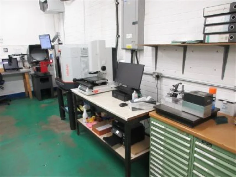 Lambert Smith Hampton - Exeter - Sliding Head, CNC & Conventional Machine Tools,  Engineering, Inspection and Factory Equipment, Forklift at Auction - Auction Image 6