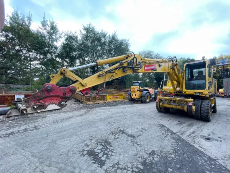Sanderson Weatherall LLP - Tracked/ Wheeled Road Rail Vehicles, Contractors Plant & Equipment at Auction - Auction Image 3