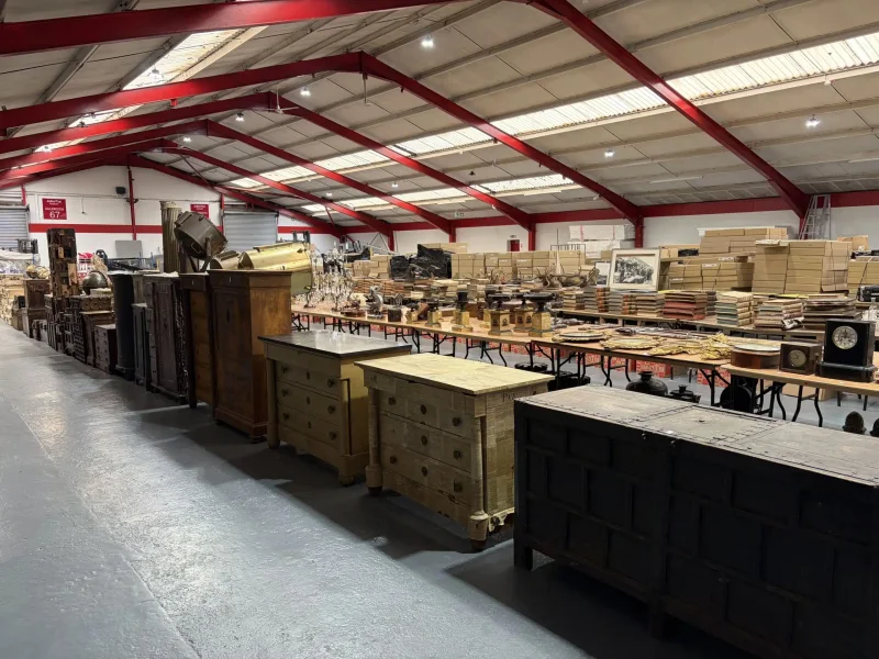 John Pye Auctions - Antiques & Collectables at Auction - Auction Image 2