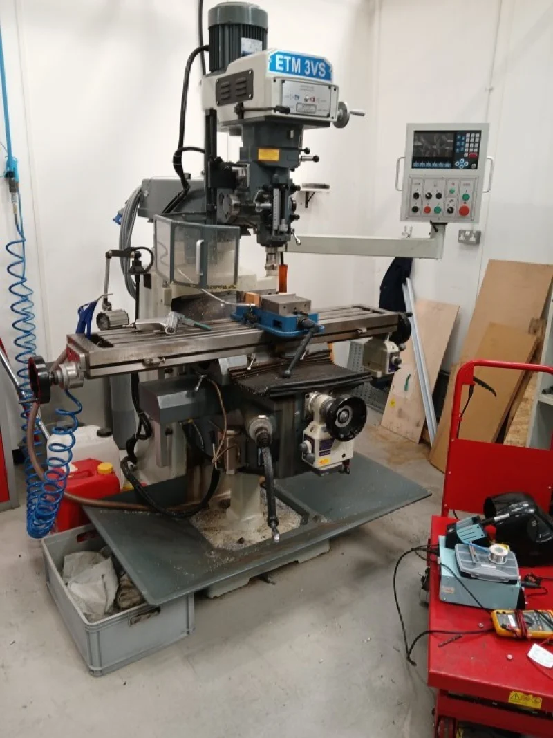 BTG Eddisons - Stockport - The Assets of an Established Engineering and Testing Company at Auction, to include Engineering (Turret Mill, Lathe), Testing / Diagnostic, Metrology and General Warehouse Equipment - Auction Image 4