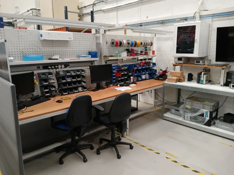 BTG Eddisons - Stockport - The Assets of an Established Engineering and Testing Company at Auction, to include Engineering (Turret Mill, Lathe), Testing / Diagnostic, Metrology and General Warehouse Equipment - Auction Image 7