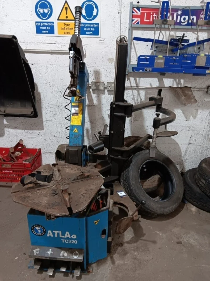 BTG Eddisons - Stockport - Assets of a Vehicle Fleet Management Company to include Range of Garage Equipment at Auction - BATHGATE - Auction Image 6