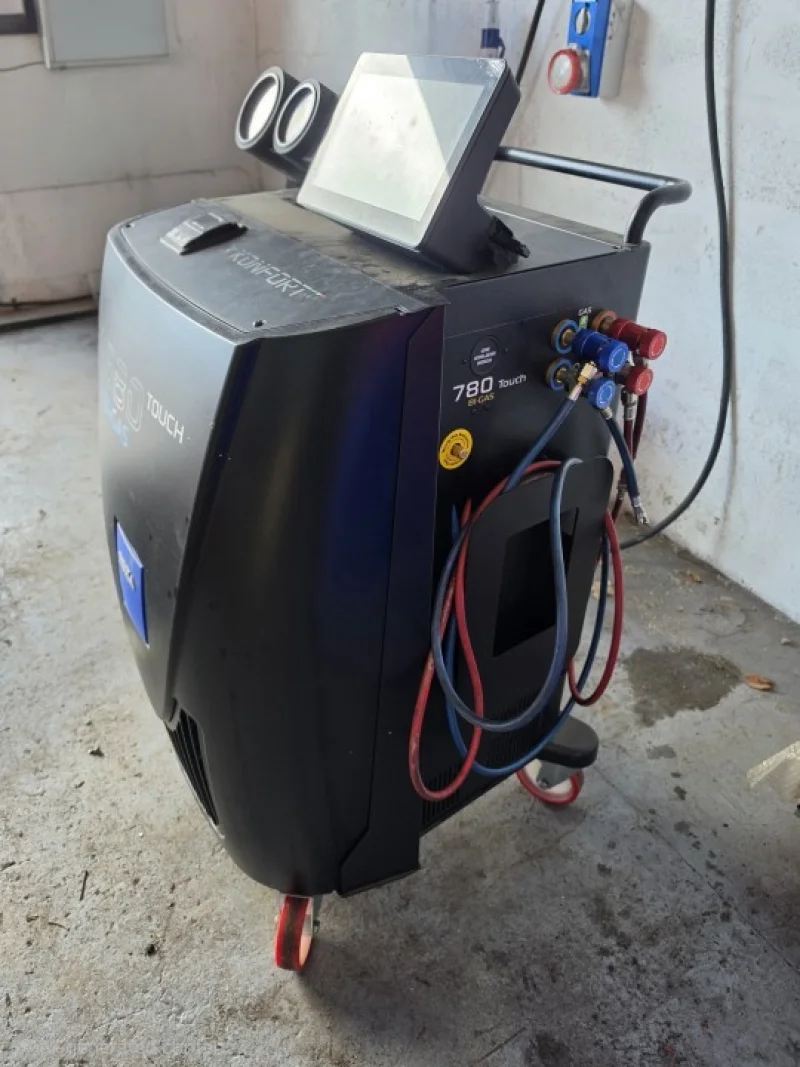 BTG Eddisons - Stockport - Assets of a Vehicle Fleet Management Company to include Range of Garage Equipment at Auction - BRIDGEND - Auction Image 7