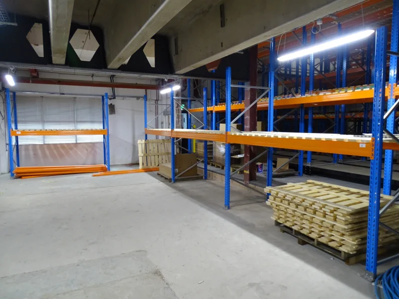 MST Auctioneers Ltd - Commercial Site Clearance Auction – Forklifts, Building Materials, Drainage & Warehouse Equipment - Auction Image 4