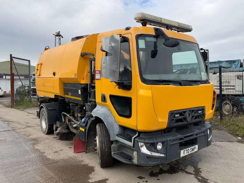 BPI - Spider Lift, Vacuum Excavators, Sweepers, Cherry Picker, Commercial Vehicles & more at Auction - Auction Image 3