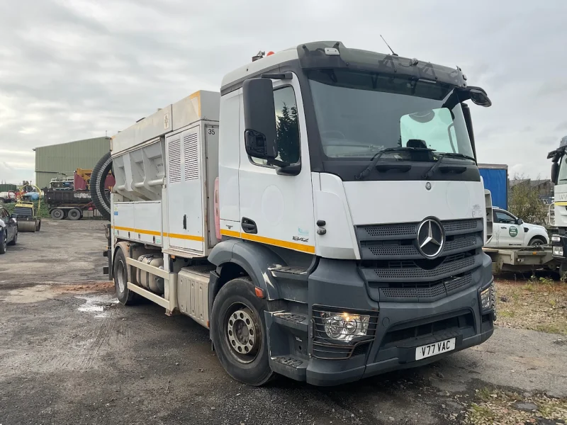 BPI - Spider Lift, Vacuum Excavators, Sweepers, Cherry Picker, Commercial Vehicles & more at Auction - Auction Image 4