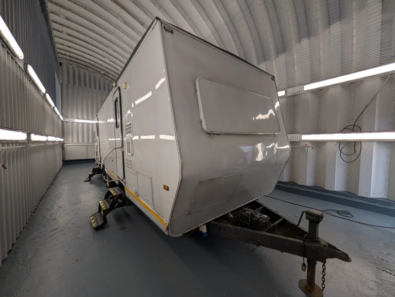 BPI - On Location Facilities Trailers & Vehicles at Auction - Auction Image 3