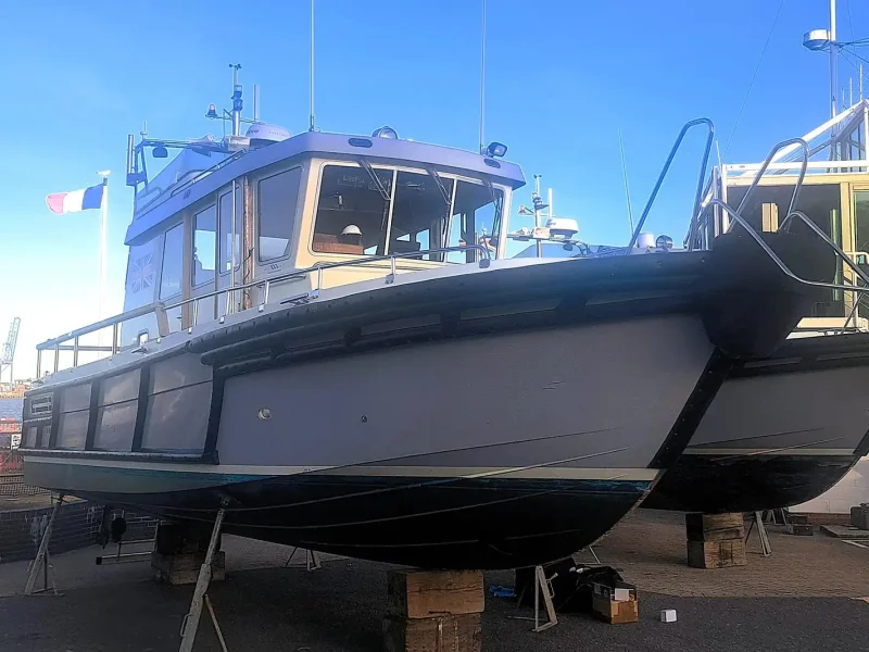 Wilsons Auctions - Queensferry - Marine Vessels & Parts Auction - Auction Image 2