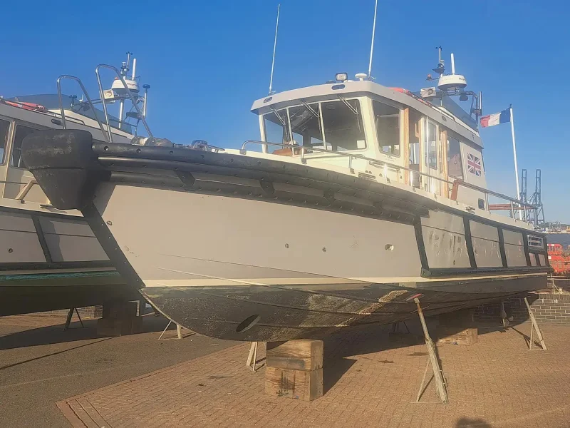 Wilsons Auctions - Queensferry - Marine Vessels & Parts Auction - Auction Image 3