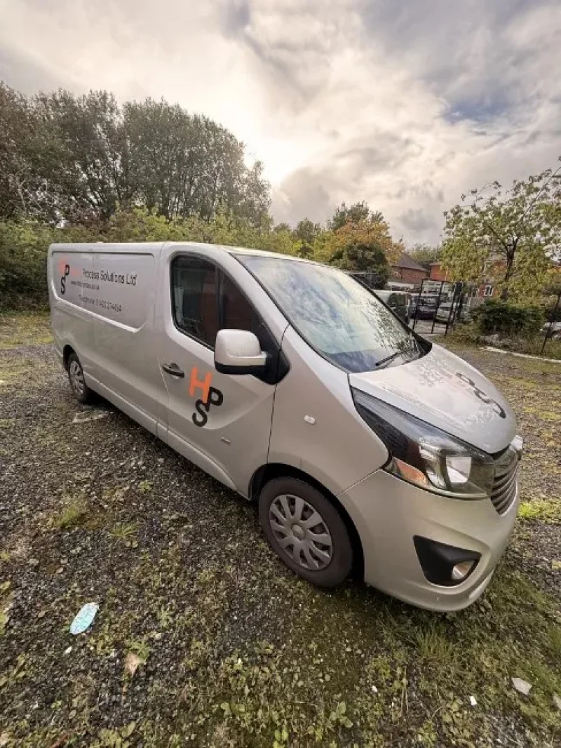 JPS Chartered Surveyors - Motor Vehicle Auction | VW Crafter Dropside | Vauxhall Vivaro's - Auction Image 1