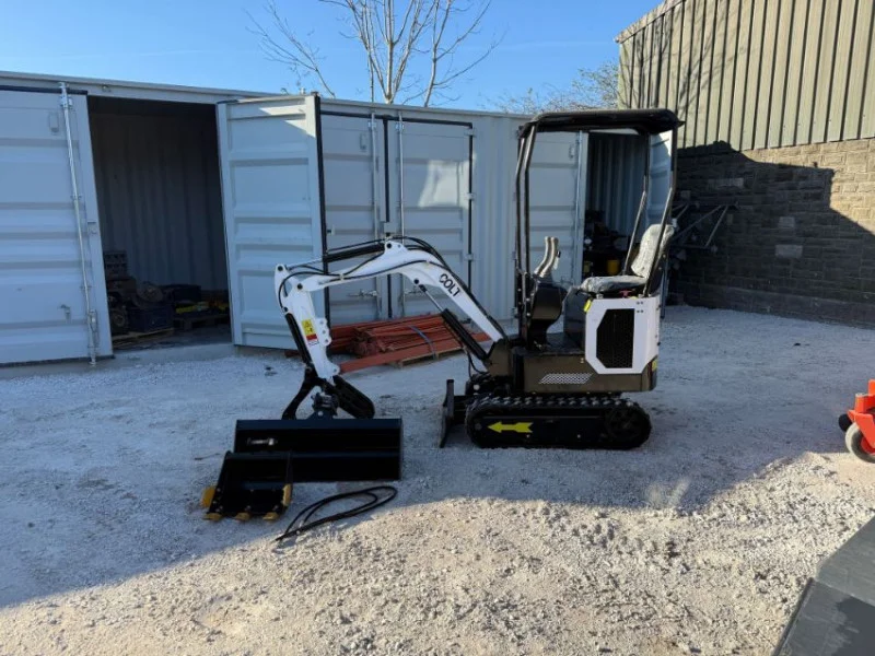 Universal Auctions Group Ltd - New & Pre-Owned Heavy and Light Plant Auction: Excavators, Tractors, Agri, Forklifts, Telehandlers & More - Auction Image 7